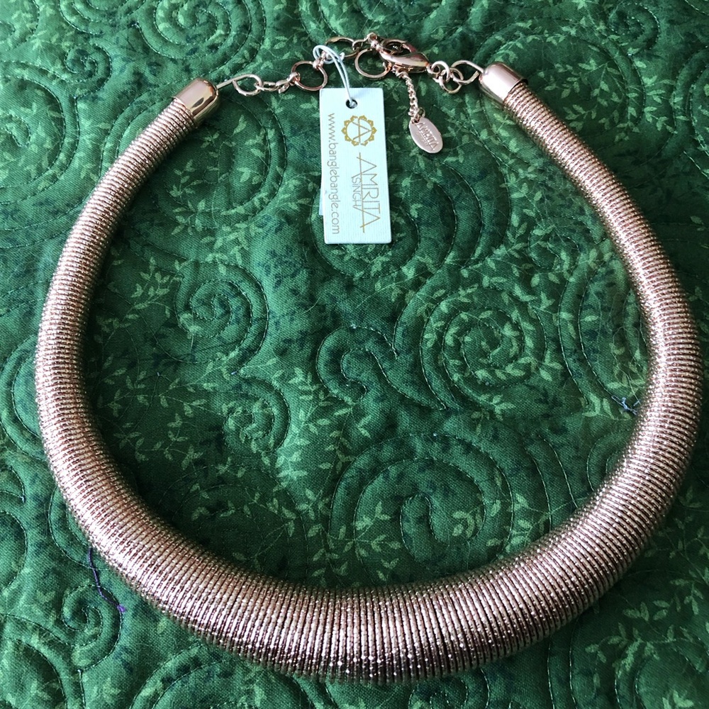 💖 Rose Goldtone Omega Statement Necklace 💖